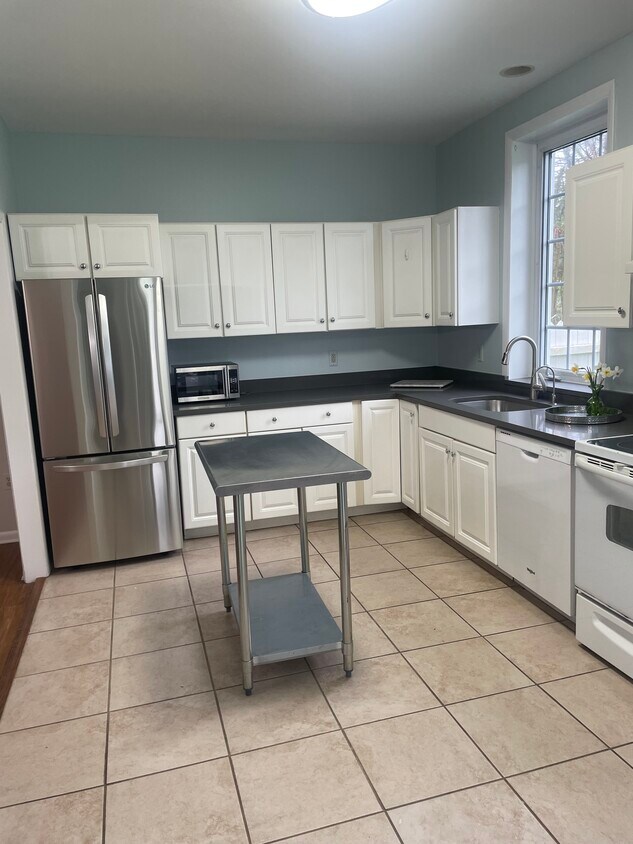 1 Dutton Ave, Catonsville, MD 21228 House Rental in Catonsville, MD