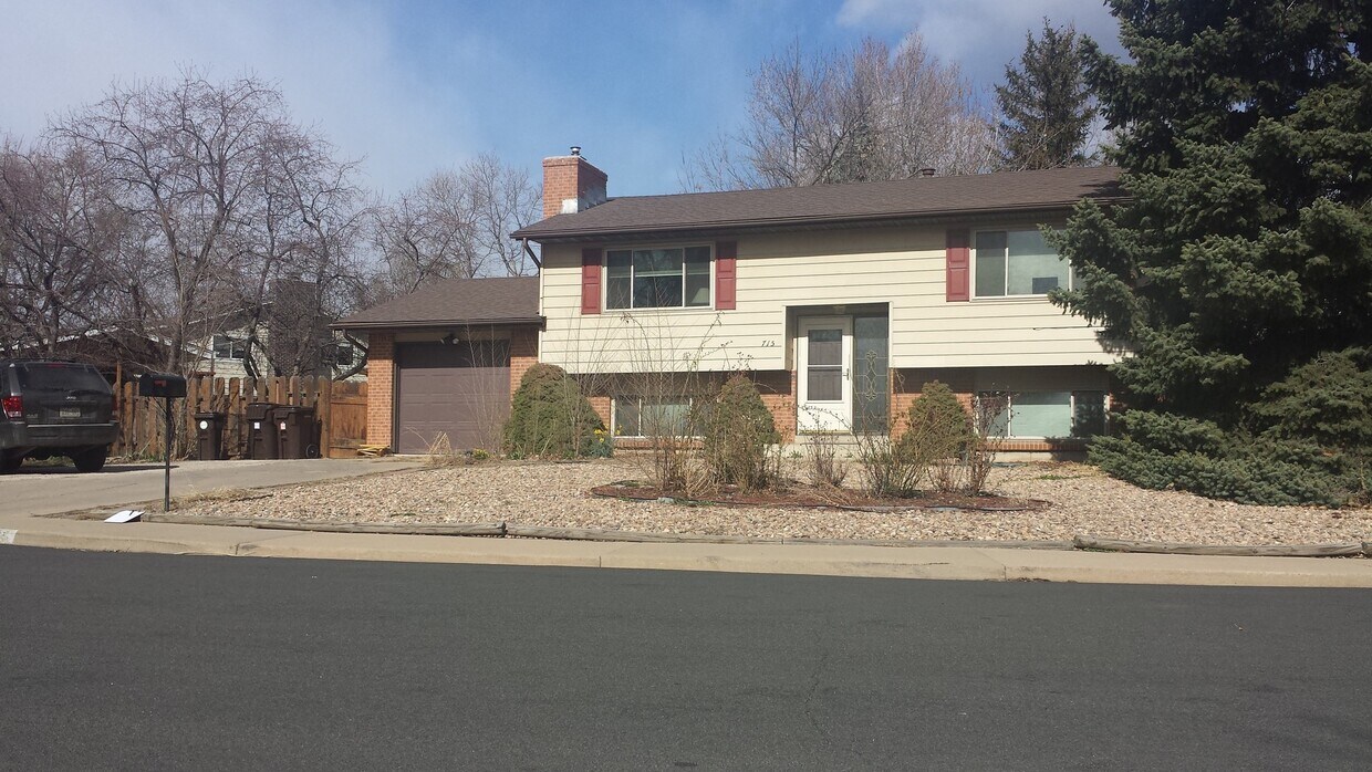 Primary Photo - Spacious 4B/2B Home in Boulder, CO! Availa...