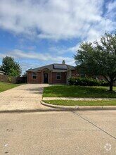 Building Photo - 608 Timberhaven Terrace