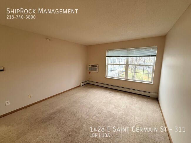 Foto del edificio - 1428 E St Germain St