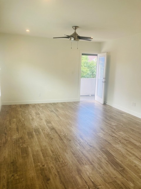 Foto del edificio - 429 W 3rd St