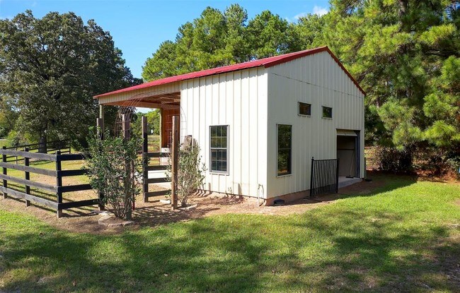Building Photo - 16259 FM 149 Rd