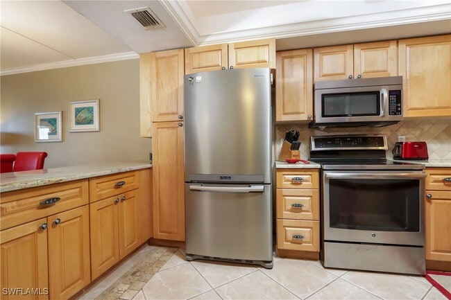 Building Photo - 271 Southbay Dr