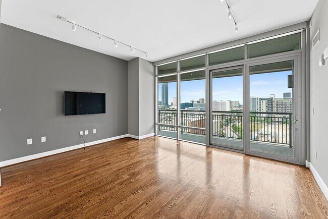 Foto del edificio - 2207 Bancroft Ln
