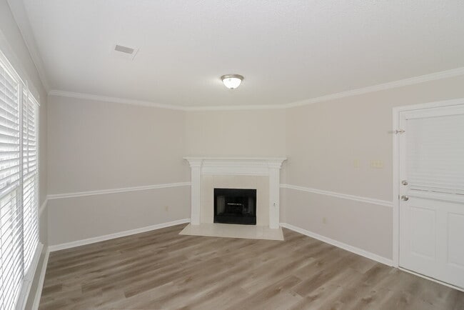 Building Photo - 9306 Chimneyrock Blvd.