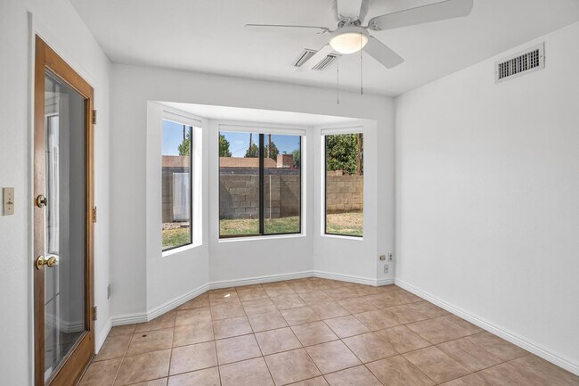 Building Photo - 8308 E Turney Ave