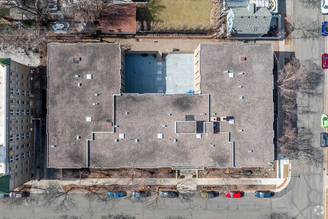 Aerial Photo - Mount Curve Condominiums