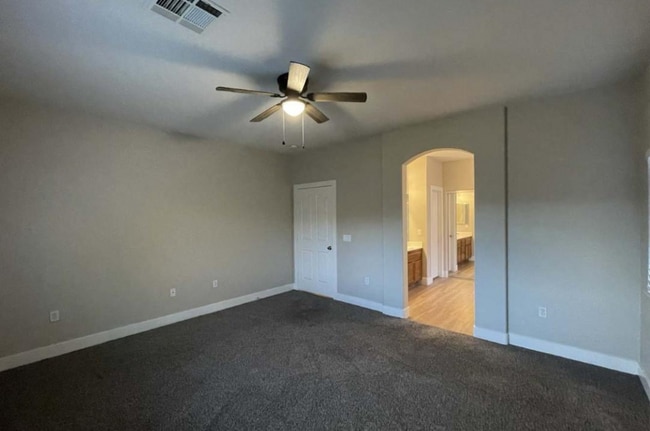 Building Photo - 4463 El Presidio Dr