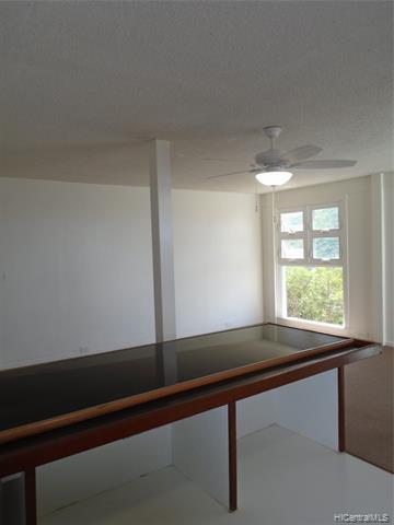 Building Photo - 1671 Kanalui St
