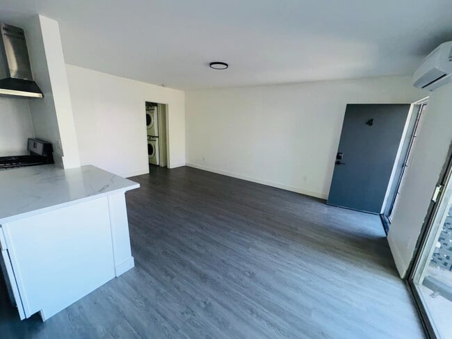 Foto del edificio - 160 N Holliston Ave