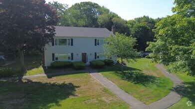 Building Photo - 174 Old Boston Post Rd
