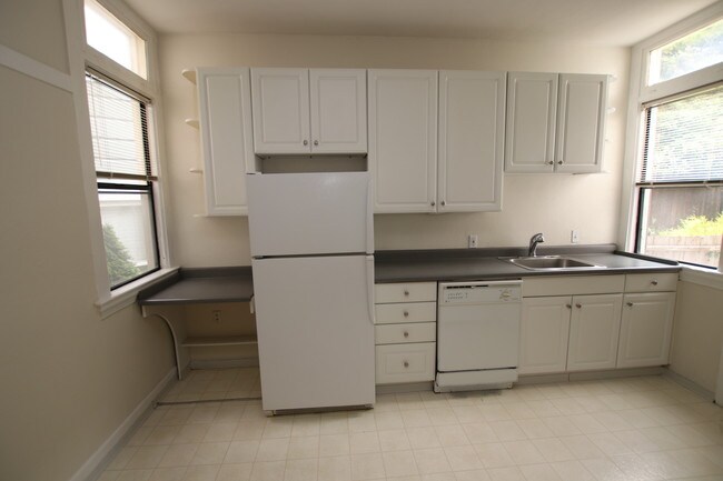 Foto del edificio - 257 Carl St