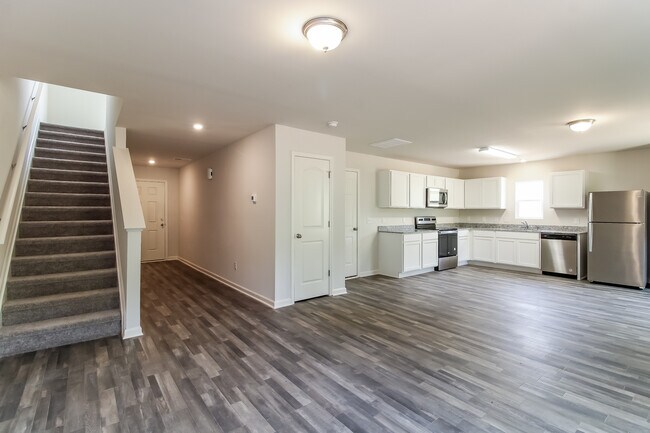 Building Photo - 1663 Robins Nest Dr, Asheboro, NC