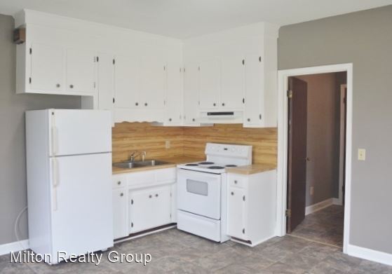 Building Photo - 1 br, 1 bath House - 49 W Washington Street