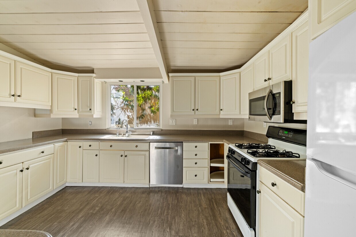 Foto principal - 4902 54th St