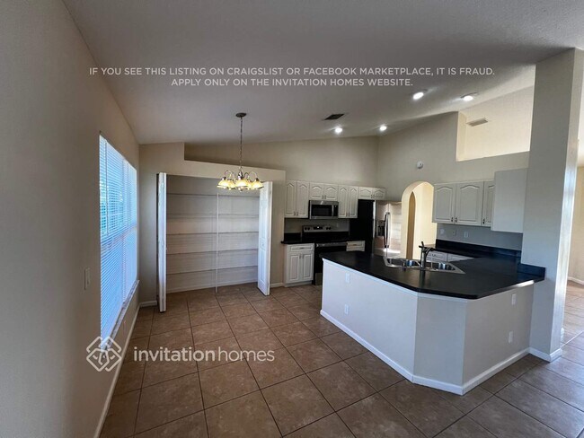 Foto del edificio - 2133 SW Pruitt St