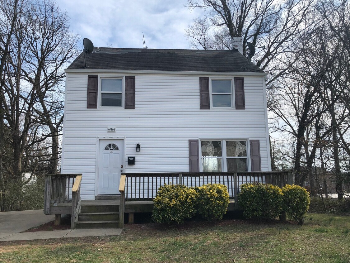 Foto principal - 46695 Yorktown Rd