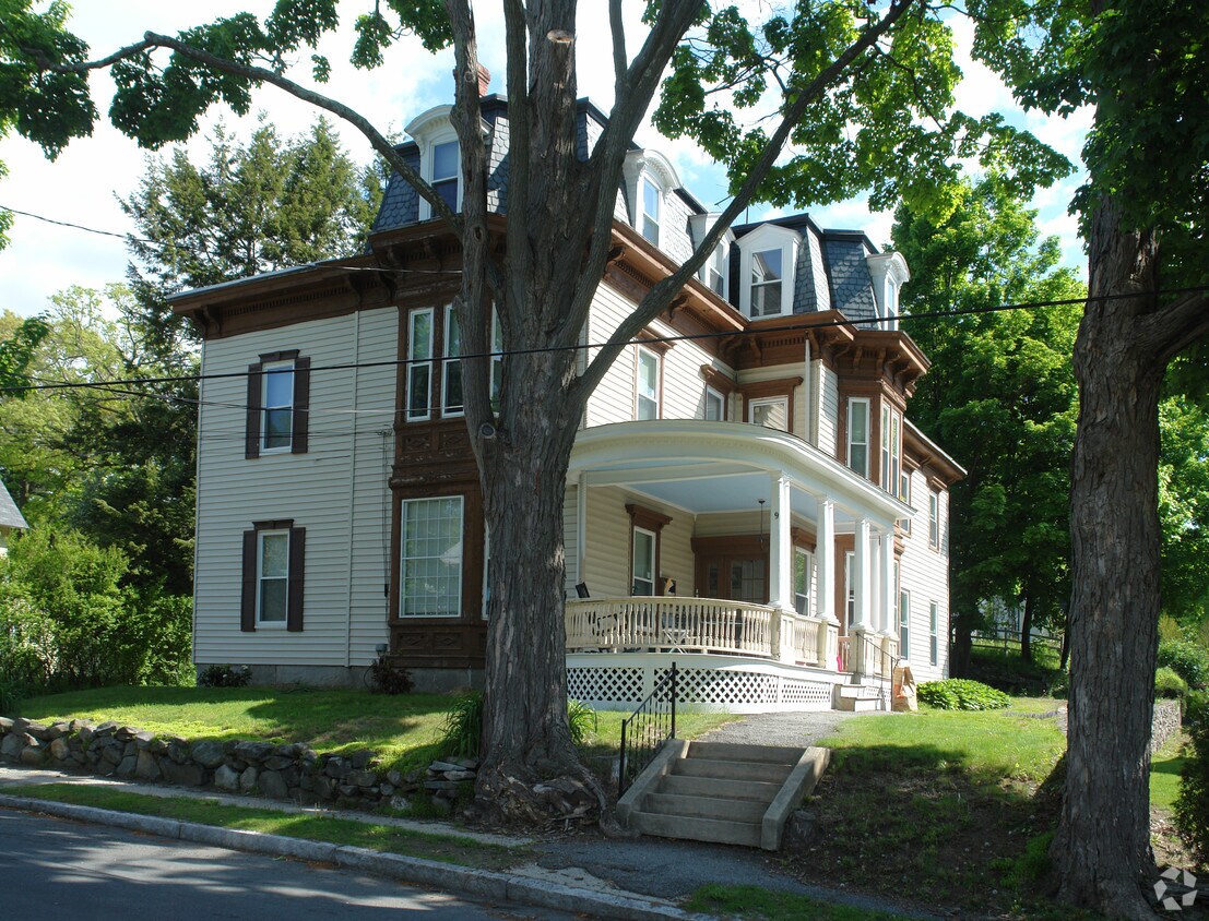 Primary Photo - 9 Central St
