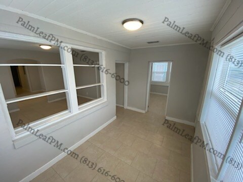 Building Photo - 2102 Pullman Ave