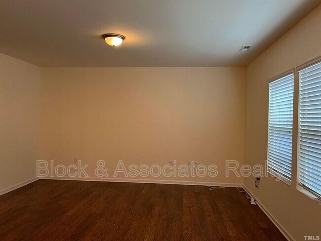 Building Photo - 1156 Lookout Ridge Rd
