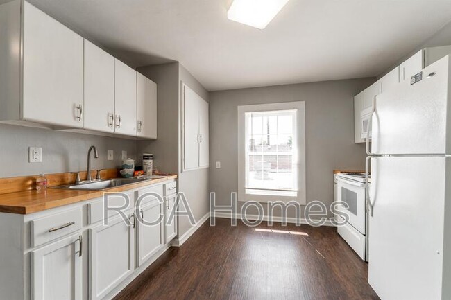 Photo - 524 1/2 E Raymond St. Apartment