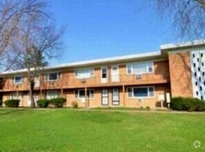 Building Photo - 239 Northway Park Rd