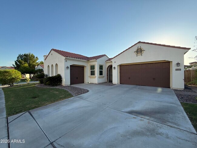 Foto del edificio - 3320 S Waterfront Dr