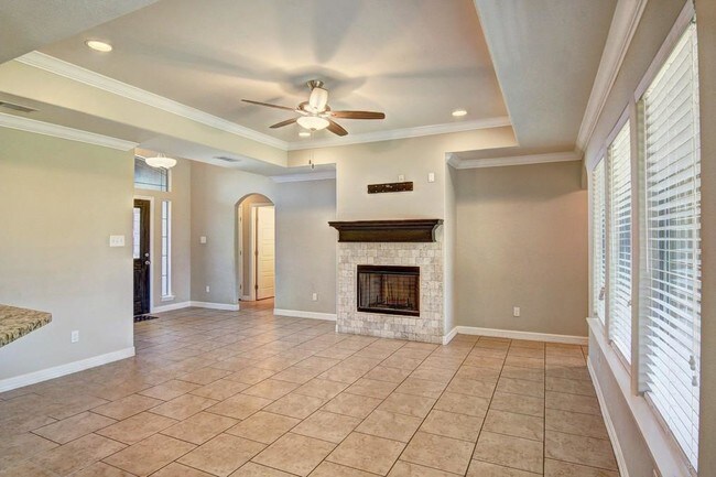 Building Photo - 2818 Lake Rhapsody Dr