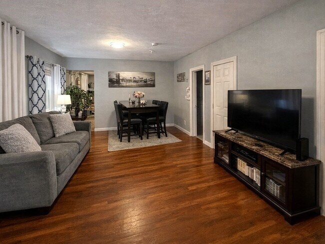 Foto del edificio - 178 Cohasset St