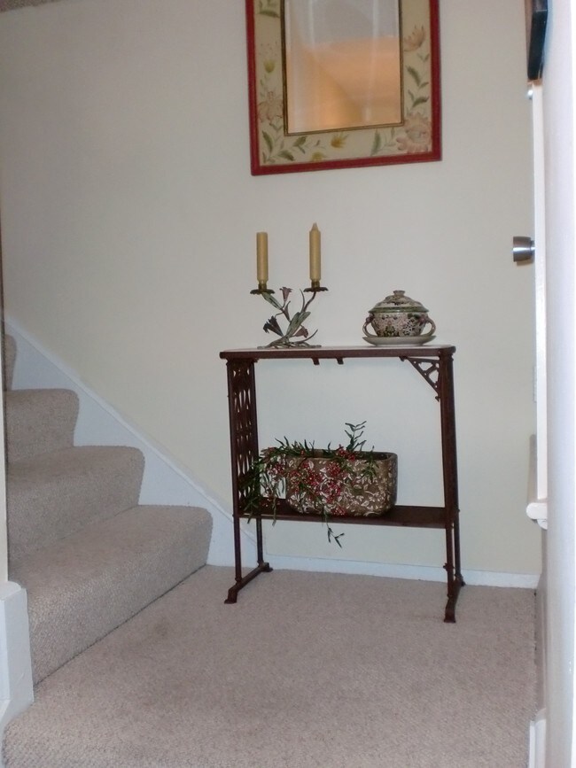 Foto del edificio - 31 Rock Garden Ln