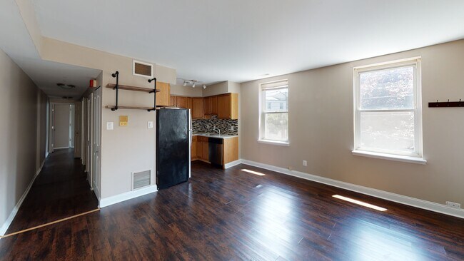Building Photo - 924 E Passyunk Ave