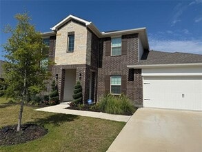 Building Photo - 1225 Elmwood Dr