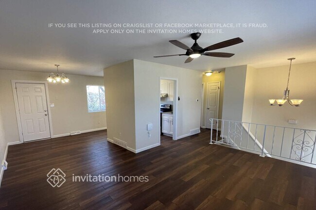 Foto del edificio - 432 S Victor Way