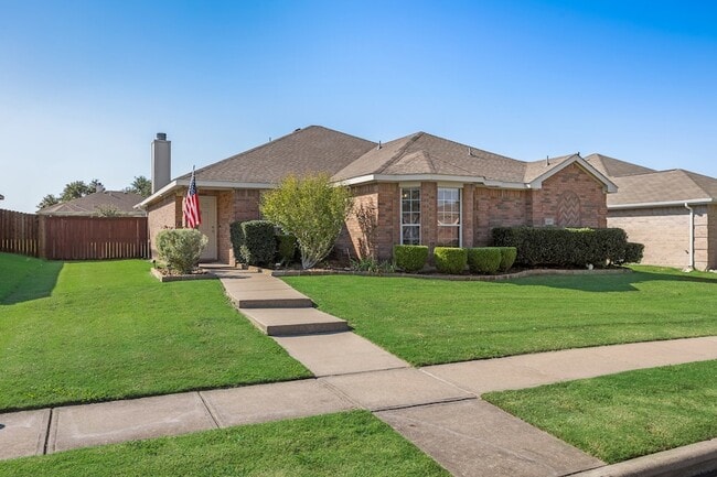 Building Photo - 2271 Fieldcrest Dr