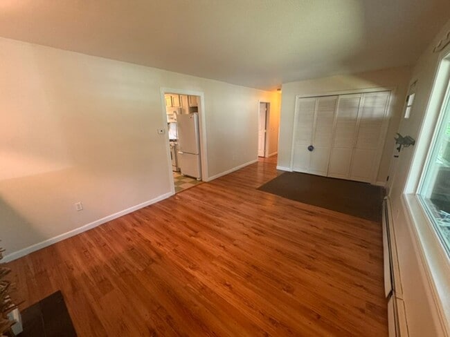 Foto del edificio - 3 Bedroom house in Rogers Park!