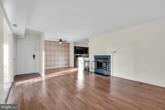 Building Photo - 154B Birchfield Ct