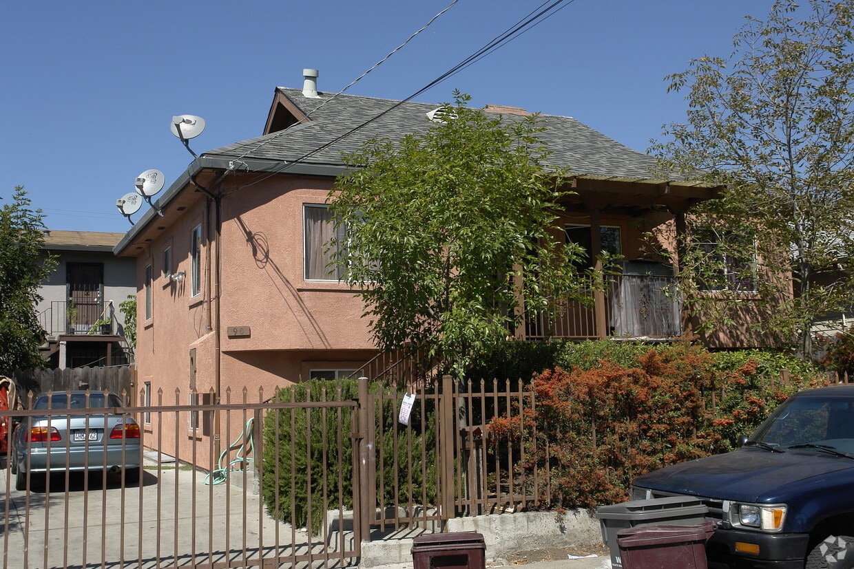 Foto principal - 1901 69th Ave