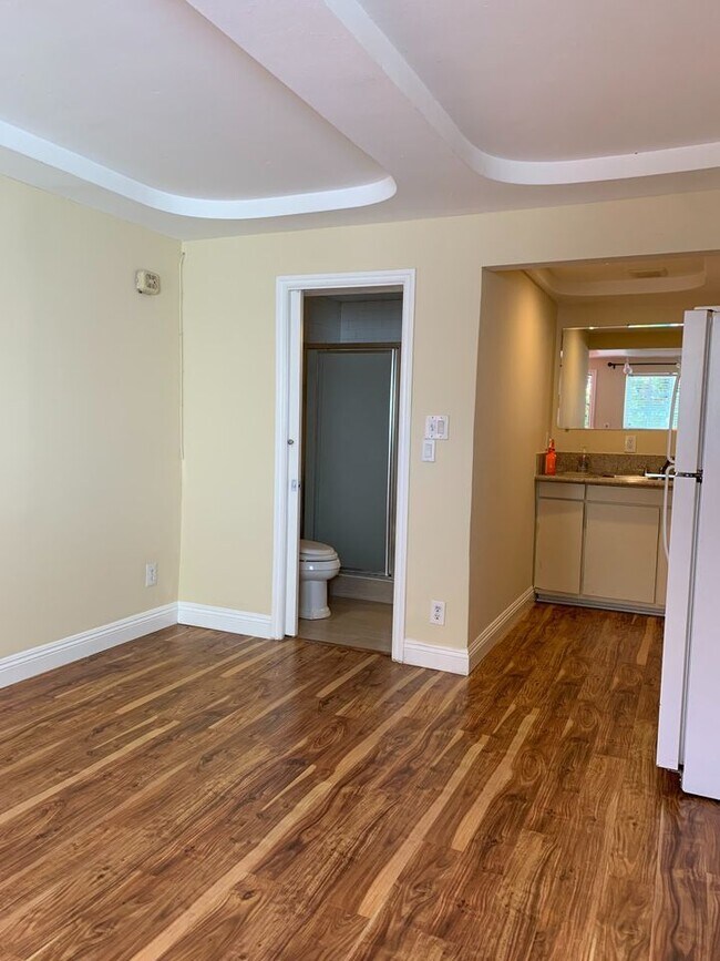 Foto del edificio - 22752 Cavalier St