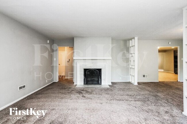 Foto del edificio - 3216 Brill Rd