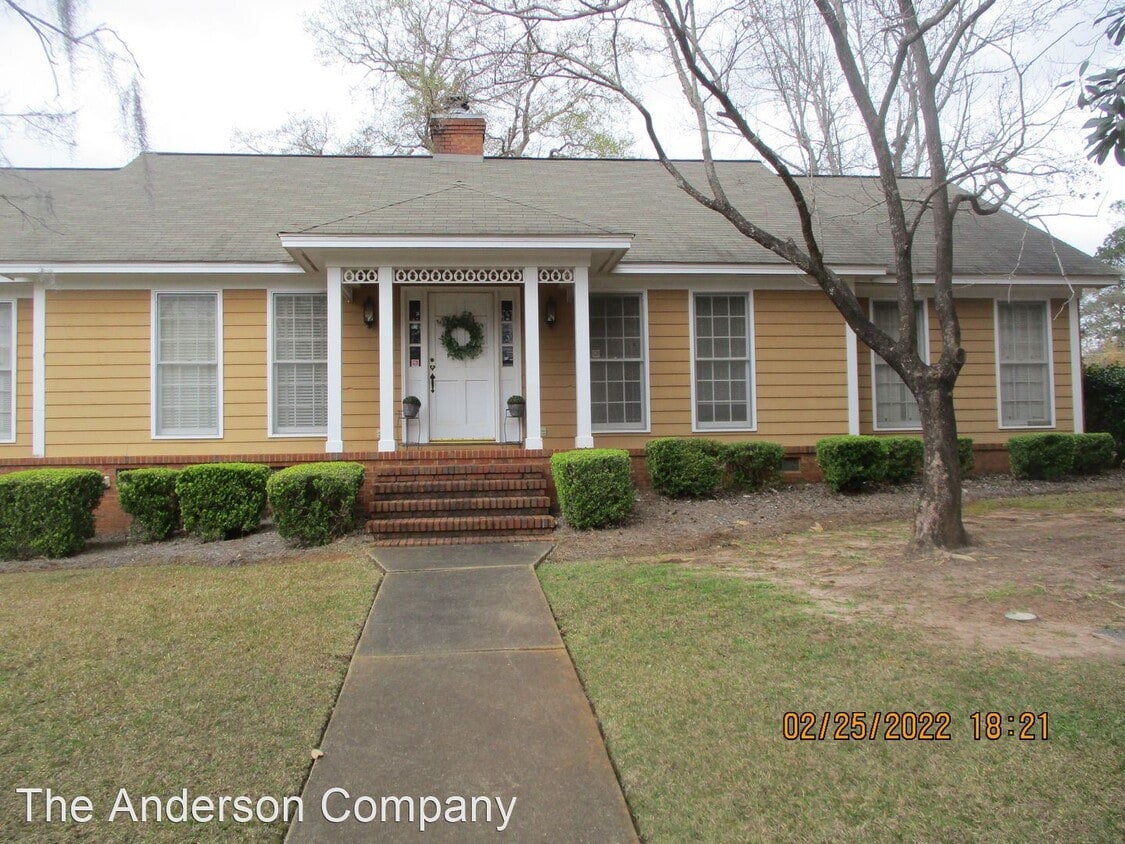 Primary Photo - 2 br, 1 bath House - 2819-A Falcon