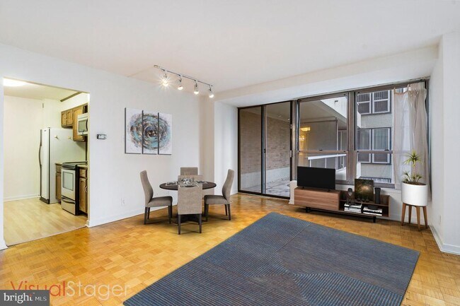 Foto del edificio - 224 W Rittenhouse Square