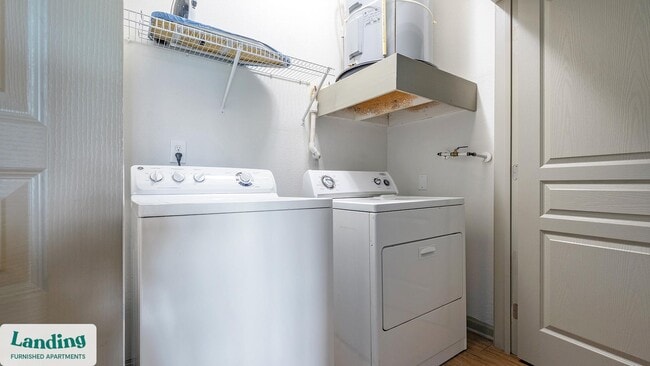 Building Photo - 10051 Perimeter Station Dr