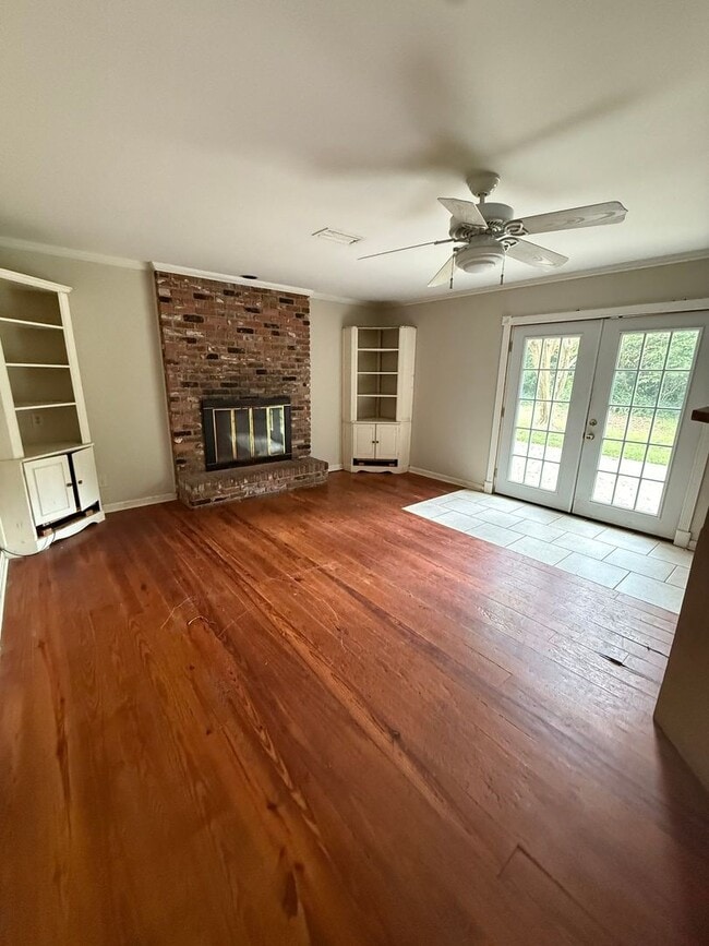Building Photo - 4 bed/ 2.5 Bath house in Mission San Luis!...