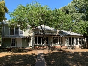 Building Photo - 1153 Arcadian Ave