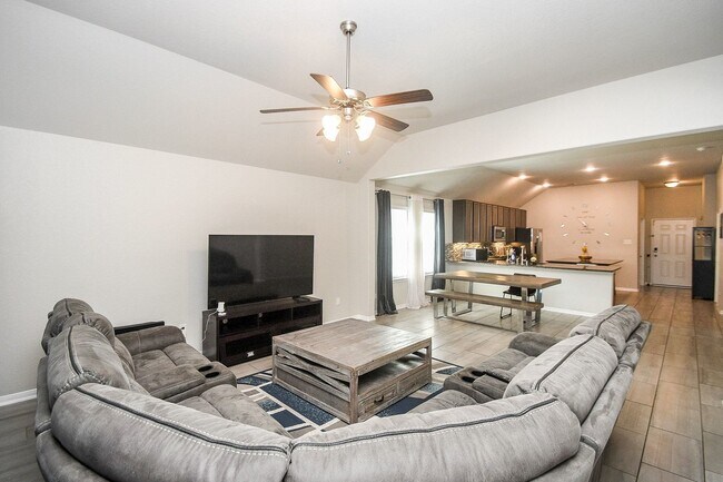 Foto del edificio - 12234 Chestnut Clearing Trail