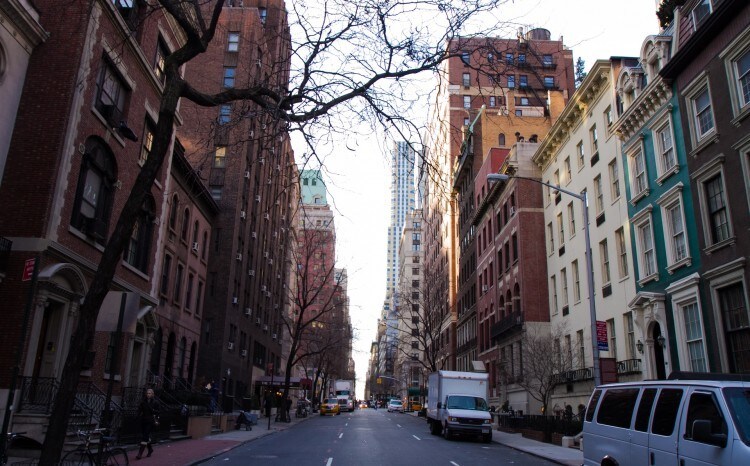 Foto del edificio - 166 E 34th St