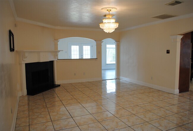 Building Photo - 3910 Starbridge Pointe Ln