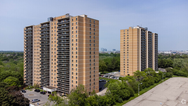 Photo du bâtiment - Panorama Court