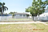 Foto principal - 872 51st Ave N