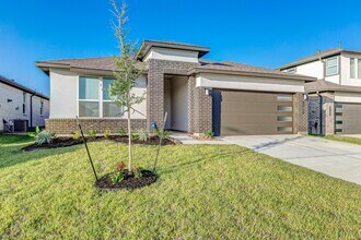 Building Photo - 22806 Theodoli Dr